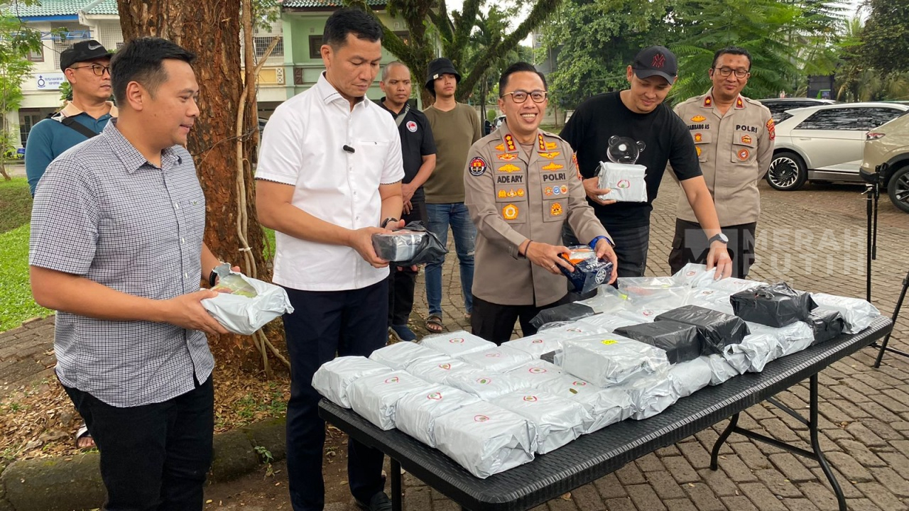 Polisi Gagalkan Transaksi Sabu 45 Kg Senilai Puluhan Miliar di Jakarta