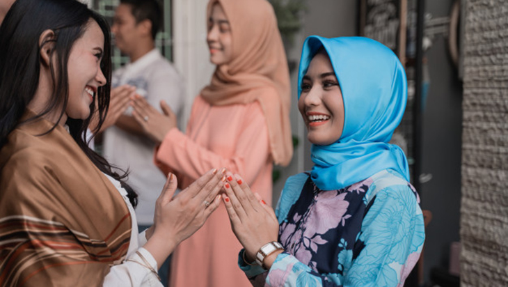 Santuy Aja, Hadapi Mulut Julid Kerabat saat Lebaran