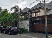Geledah Rumah Ihsan Yunus PDIP, Penyidik KPK Bawa 2 Koper