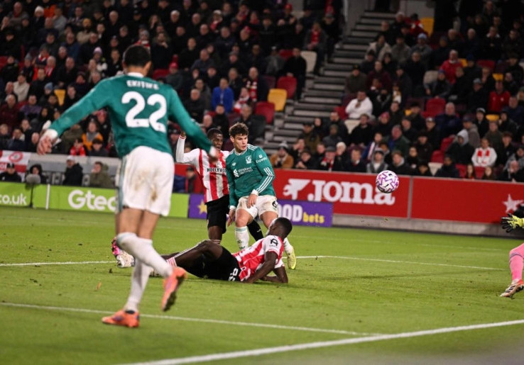 Kalah 3-2 dari Brentford, Arne Slot Kesal Liverpool Catat Rekor Terburuk di Liga Inggris