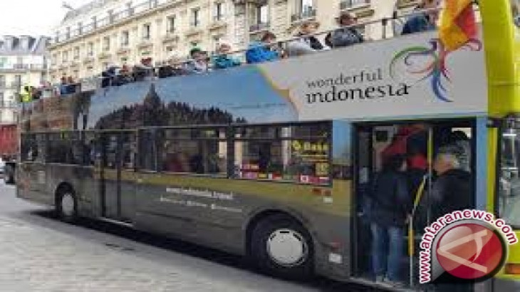 Promosi Wisata Indonesia lewat Bus Wonderful Indonesia