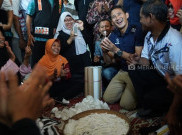 Sandi Kunjungi Industri Rumahan Shuttlecock di Nganjuk