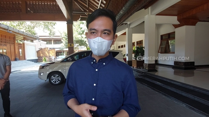 Gibran Pesimistis Capai Target Vaksinasi Booster 75 Persen Sebelum Lebaran