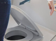 Toilet Hands-free Juara di Crystal Cabin Awards