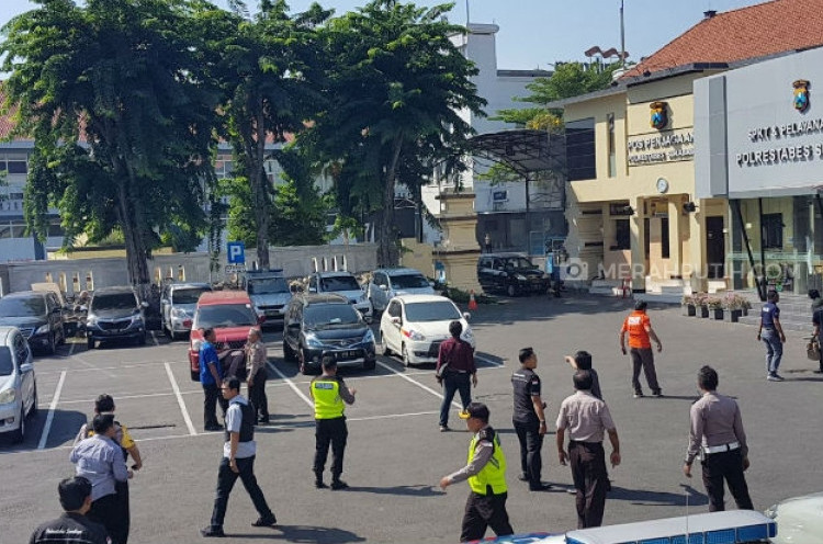 Polisi Jadi Korban Bom di Polrestabes Surabaya