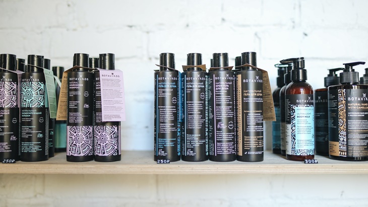 Rambut Terlihat Segar dengan Dry Shampoo