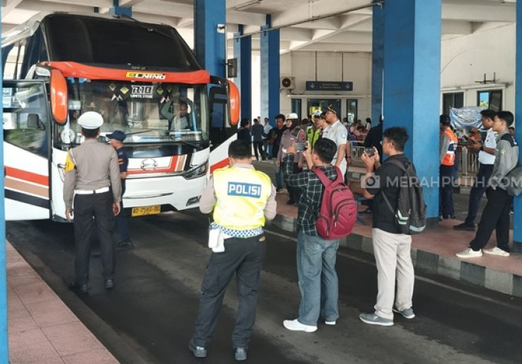 Operasi Keselamatan, Polresta Surakarta Temukan Sopir Bus Bawa STNK Diduga Palsu