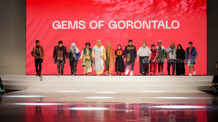 'Gems of Gorontalo' Perkenalkan Sulam Karawo di IFW 2023