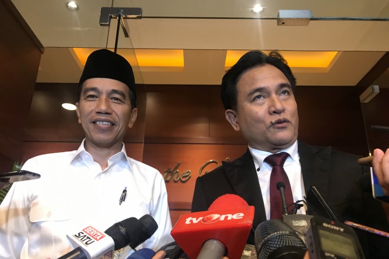  Yusril Siap Bantu Jokowi di Kabinet Kerja Jilid Dua