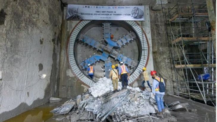 Pembangunan Stasiun MRT Thamrin dan Monas Telah Capai 56,2 Persen