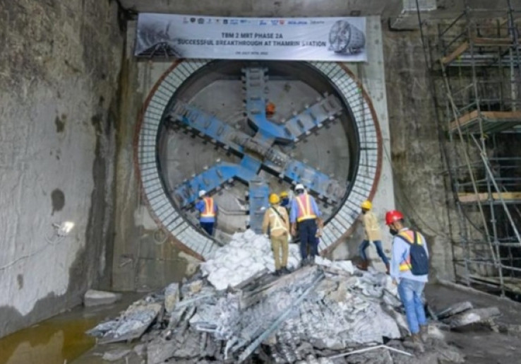 Pembangunan Stasiun MRT Thamrin dan Monas Telah Capai 56,2 Persen