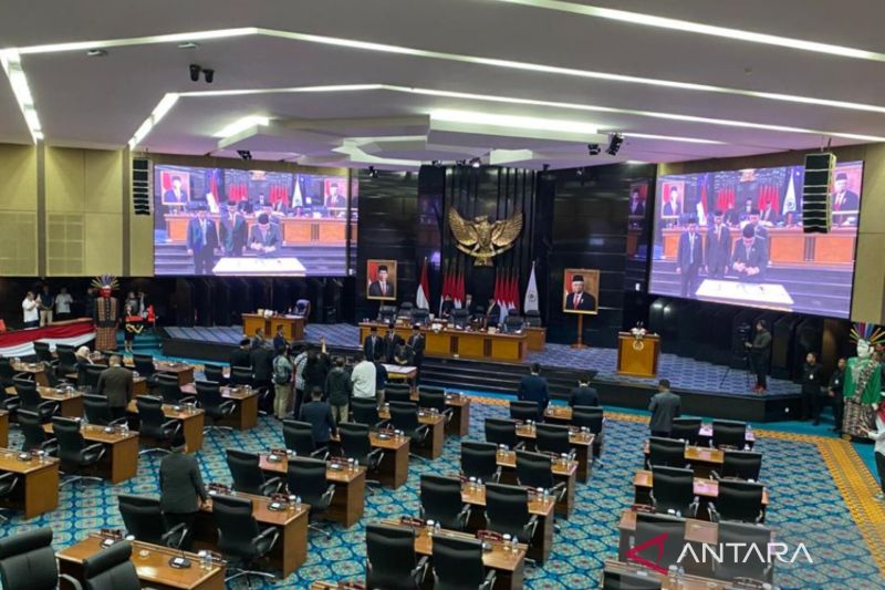Tok, APBD DKI 2024 Disahkan Turun Jadi Rp 81,71 Triliun