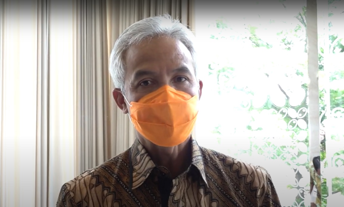 Survei Indikator Politik: Pemilih Jokowi 'Lari' ke Ganjar, Ustaz Abdul Somad Masuk 10 Besar