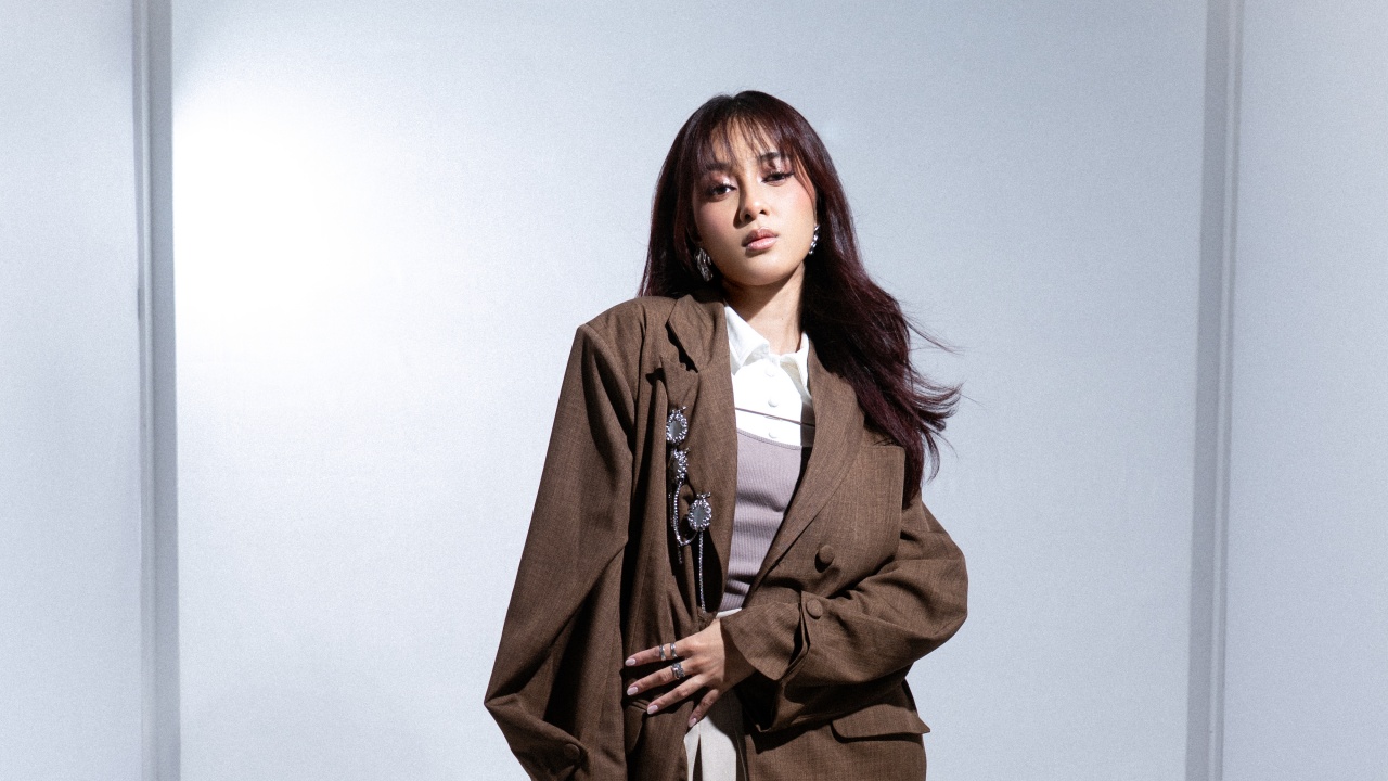 Rahmania Astrini Luncurkan Single 'Back 2 You', Berikut Lirik Lengkapnya