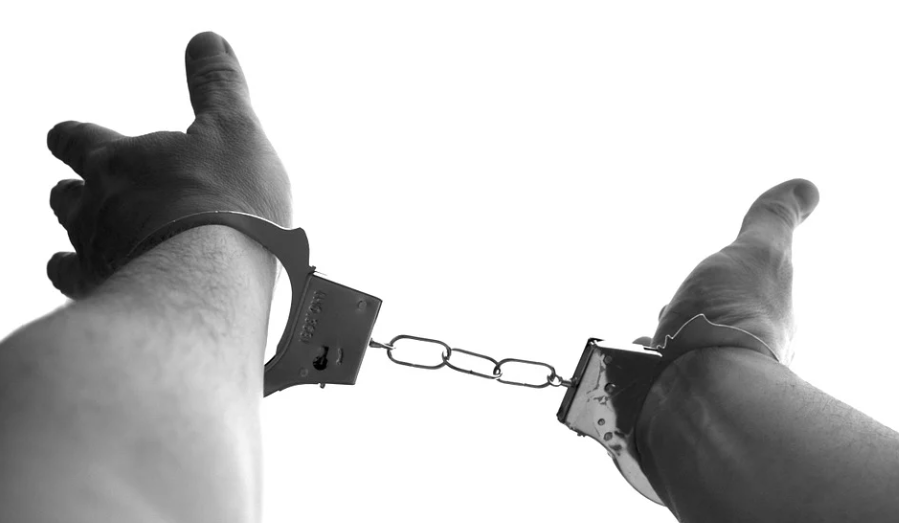 Polisi Tangkap Direktur TV Swasta Terkait Kasus Dugaan Hoaks