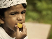 Kapan Bisa Ajari Anak Berpuasa?