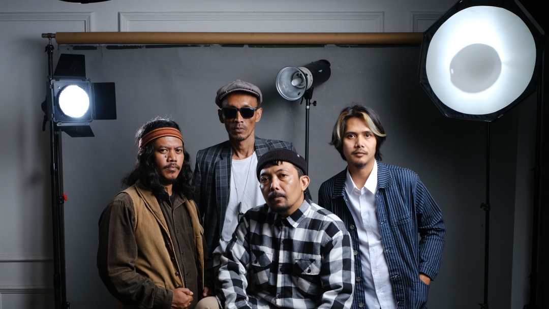 Menilik 6 Trek Album 'Jangan Padam!' Milik Another Project