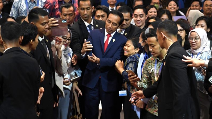 Uji Materi Usia Capres-Cawapres di MK Berpotensi Rusak Kredibilitas Jokowi