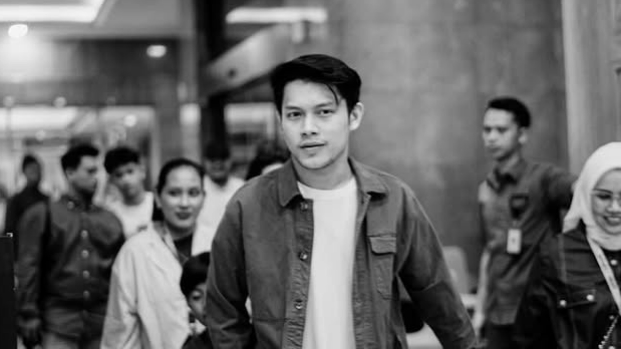 Kekecewaan dalam Lirik Lagu 'Sampai Di Sini' Milik Andi Rianto dan Rony Parulian