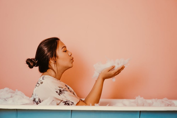 Mengalami Depresi? 5 Cara ini Bisa Membantumu Kembali Bangkit