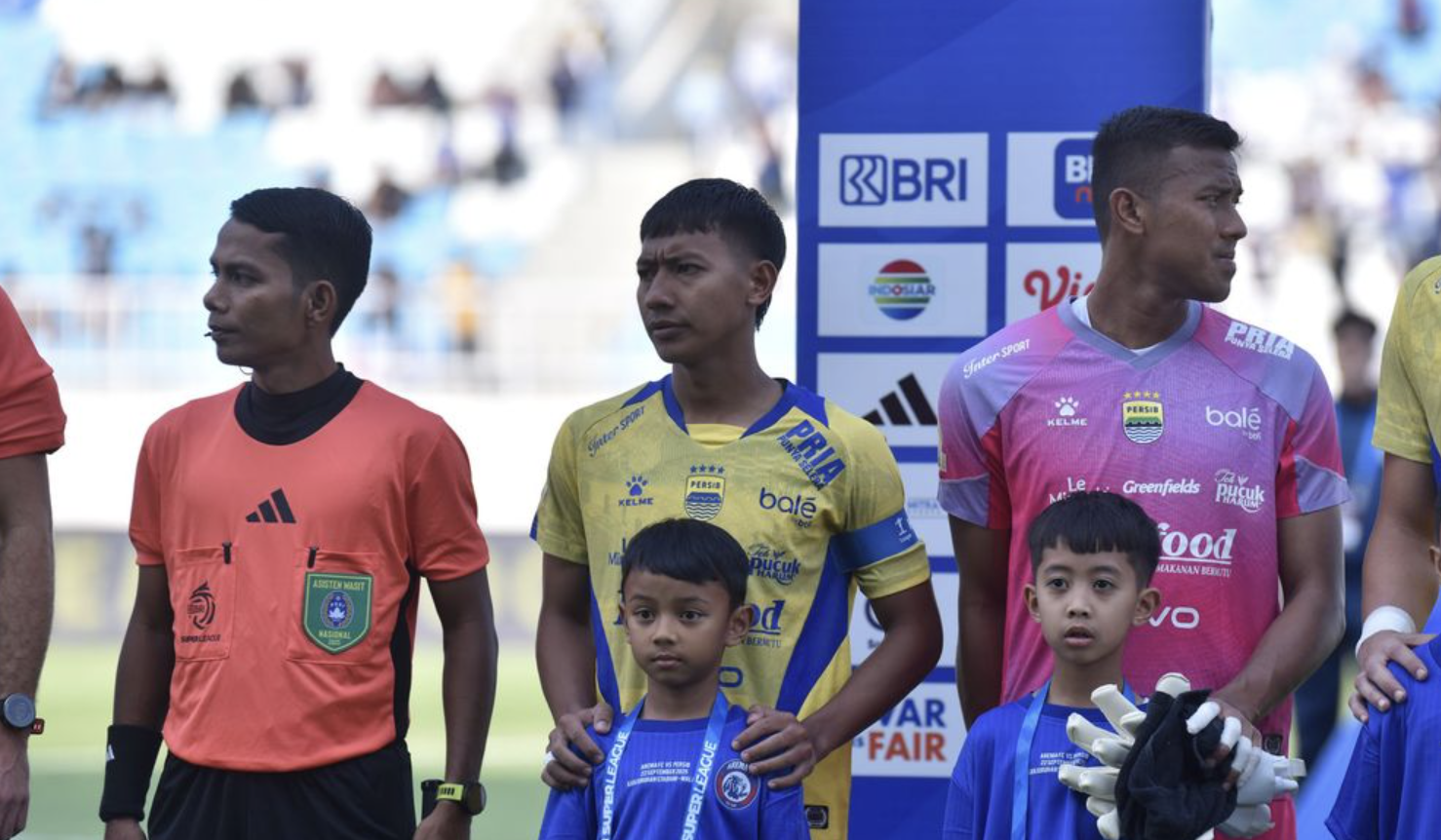 Lebih Pilih Beckham Putra ketimbang Teja Paku Alam sebagai Kapten Persib, Bojan Hodak Beberkan Alasan