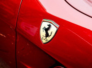 Menunggu Ferrari Melepas Mobil Listrik Pertamanya