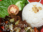 Mencari Resto Unik Berkonsep Industrial di Lembang? Sambangi Tempat ini