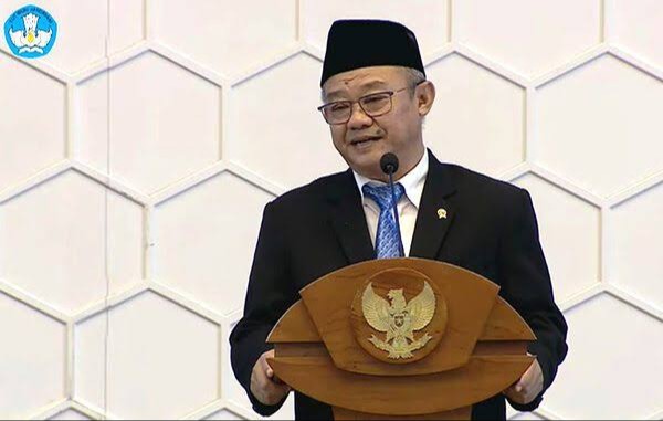 Mendikdasmen: MBG Tak Diberikan ke Semua Siswa, Hanya untuk yang Membutuhkan