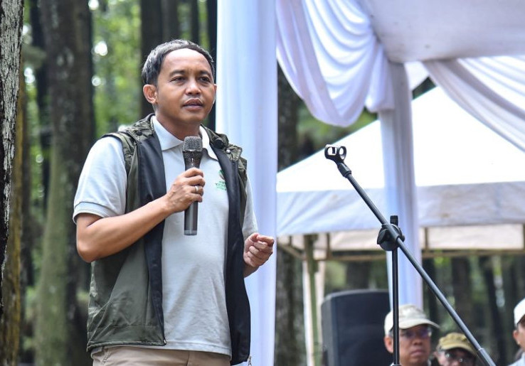 TNI Diterjunkan ke Ujung Kulon Kumpulkan Sperma dan Ovum Badak Jawa