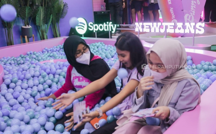 Penggemar NewJeans Wajib Rasakan Keseruan Pop-up Bunnyland di Jakarta