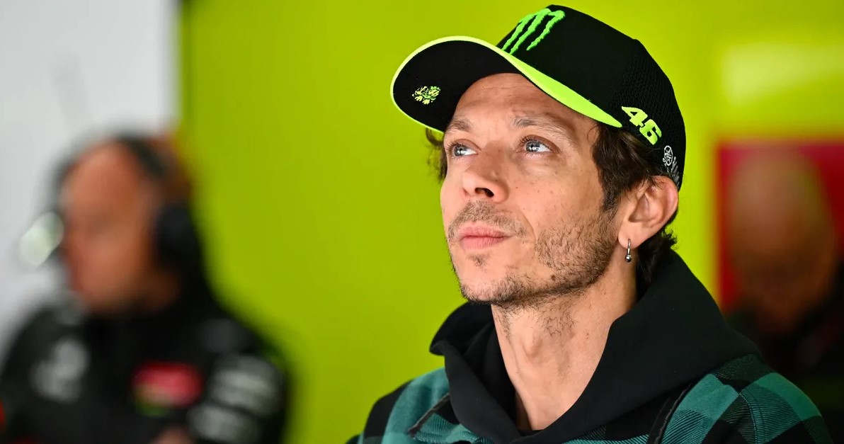 Valentino Rossi Puji Gaya Riding Francesco Bagnaia, Sindir Marc Marquez?