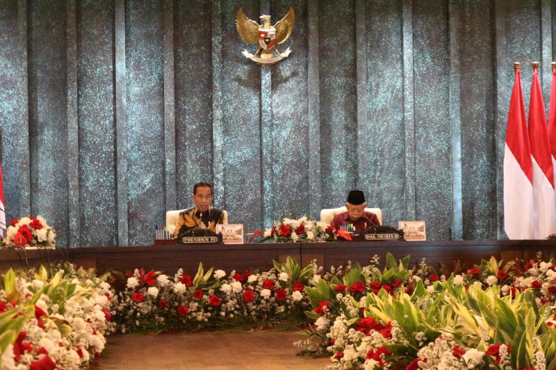 Jokowi Bikin Landasan Agar Prabowo-Gibran Segera Lari Kencang Usai Dilantik