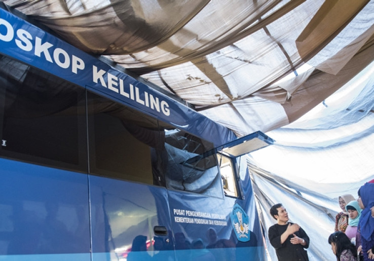 Layar Tancap Keliling, Trik Baru Bentuk Karakter Milenial DKI