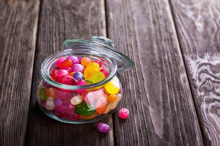 Gula menjadi salah satu faktor kenaikan badan. (Foto: Pixabay/Daria-Yakovleva)