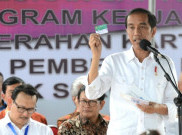Survei Indo Barometer: Tiga Kartu Sakti Jokowi Diminati Warga