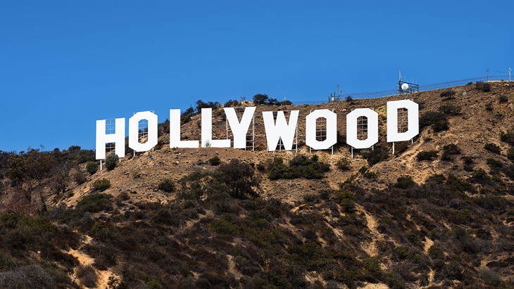 Ratusan Orang Pawai di Hollywood untuk Protes Pelecehan Seksual