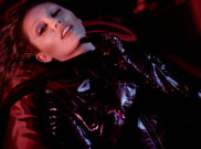 Lirik Lagu Easy Lover Materi Terbaru Miley Cyrus Dalam Album Something Beautiful