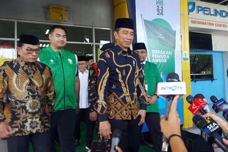 Dikritik Sivitas Akademika, Jokowi : Semua Orang Boleh Berbicara
