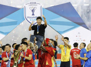Kim Sang-sik Cetak Sejarah! Pelatih Pertama Bawa Timnas Vietnam Pertahankan Gelar ASEAN Championship