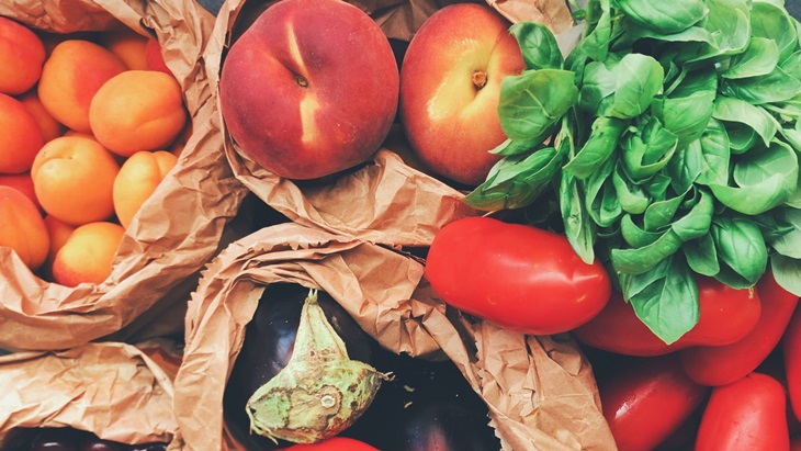 Apakah Aman Mencuci Sayur dan Buah dengan Sabun?