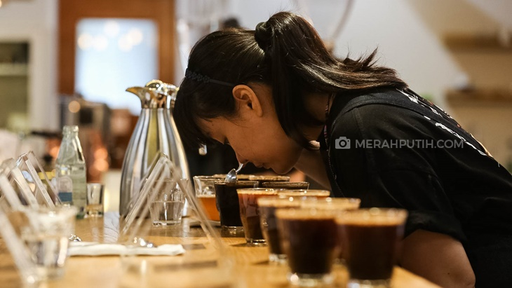 Cup of Excellence Dorong Kebangkitan dan Kesejahteraan Petani Kopi Indonesia