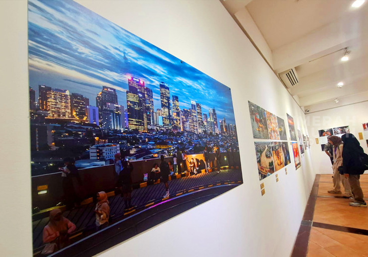 Menilik Pameran Foto  Bertajuk Rekam Jakarta 2025: Metamorph di Cemara 6 Galeri