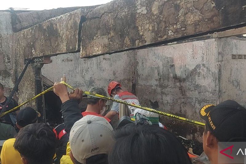 Pemprov DKI Siapkan Lokasi Penampungan Sementara Warga Terdampak Kebakaran di Plumpang