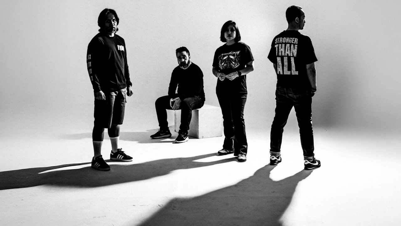 Stepforward Rilis Video Musik Pertama dalam 30 Tahun, 'Camkan Memarku' Suarakan Perlawanan terhadap Kekerasan