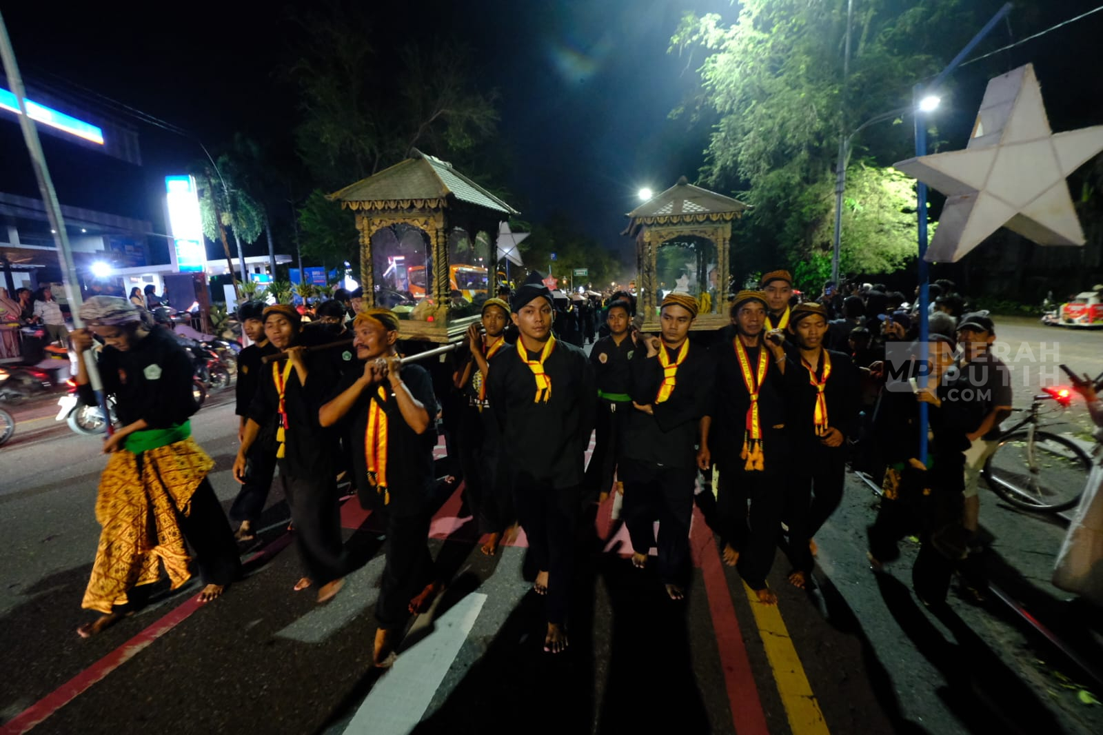 Sambut malam Lailatulqadar, Keraton Surakarta Gelar Kirab Ting Malam Selikuran
