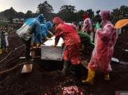 Anggaran Sudah Siap, DPRD Minta Anies Buka Lahan Baru Makam COVID-19