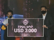 KarlTzy Raih Trofi MVP FInals M2 World Championship