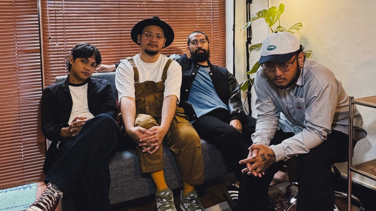 Lirik Lengkap Lagu 'Two Tickets' dari POTS Bicara Tentang Perspektif Seorang Pria
