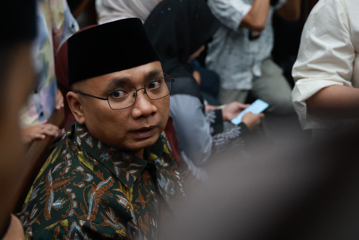 Eks Menag, Yaqut Cholil Quomas, sebelum sidang perdana kasus kuota haji, Selasa (11/8)