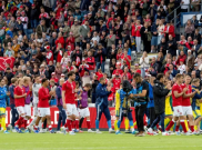 Trauma Piala Eropa 2020 Terulang, Christian Eriksen Kolaps di Laga Denmark versus Ukraina. Pertandingan Dihentikan!